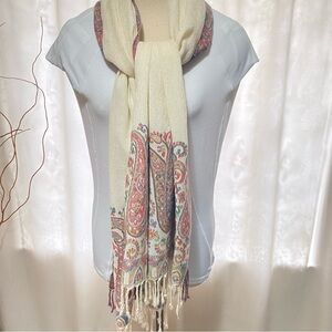 Vintage Paisley Pattern Handwoven lightweight Wool Boho Scarf